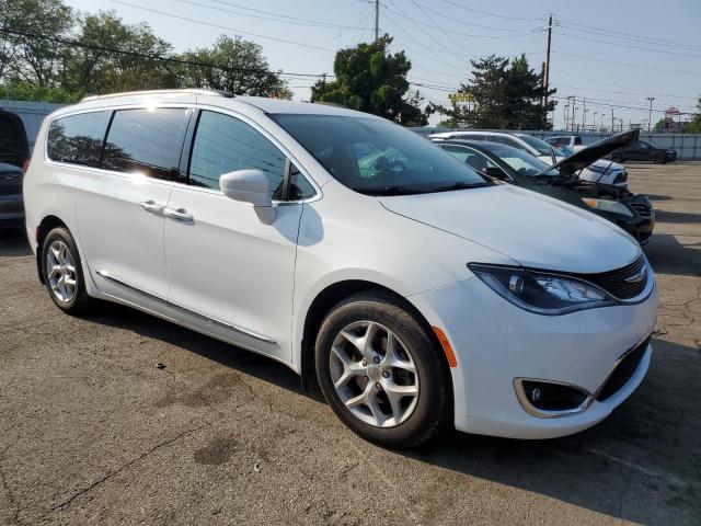 Vin: 2c4rc1bg8hr635855, lot: 59083075, chrysler pacifica touring l 20174