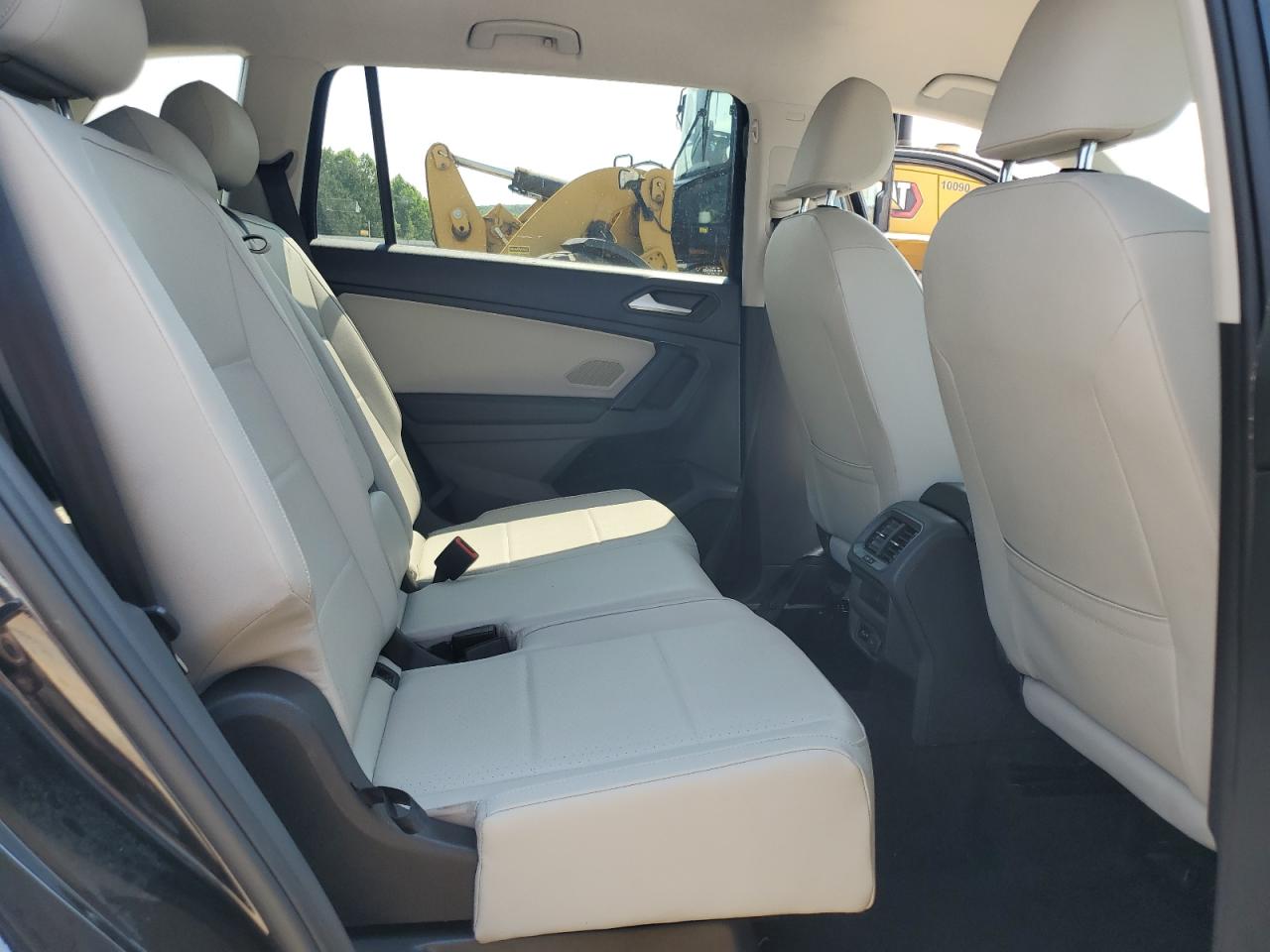 VOLKSWAGEN TIGUAN SE