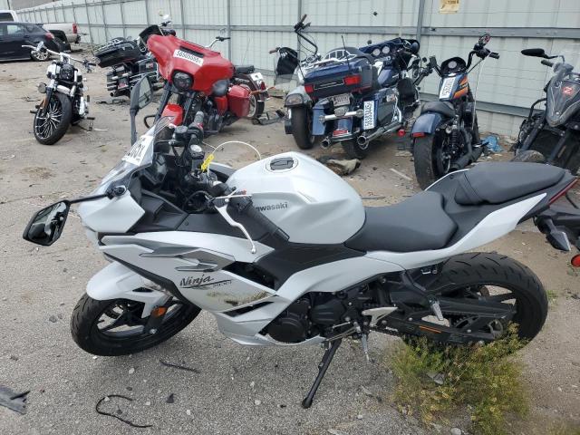 2024 KAWASAKI EX500 ML5EXGG16RDA31362