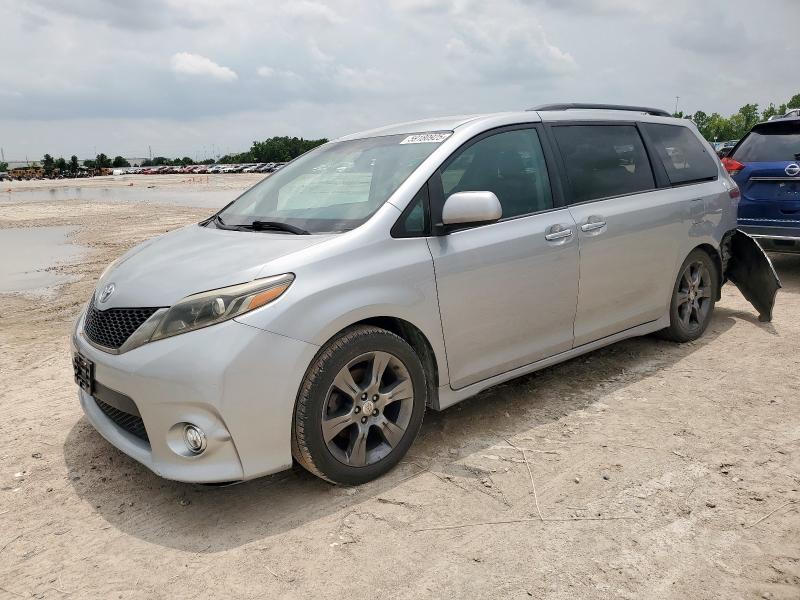 2016 TOYOTA SIENNA SE 5TDXK3DC7GS741462