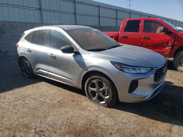 Vin: 1fmcu0mn3pua00645, lot: 57153745, ford escape st st line 20234