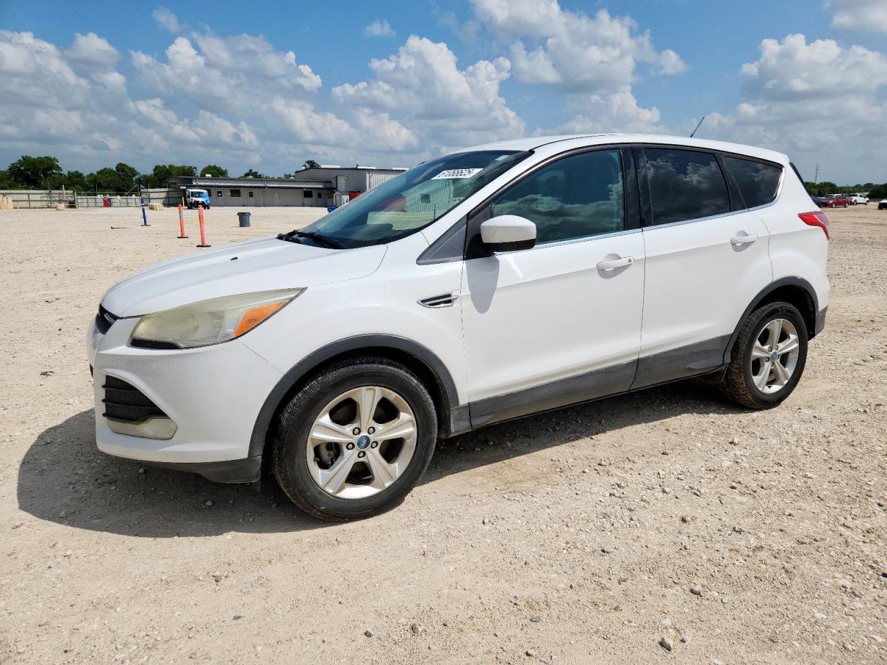 FORD ESCAPE SE