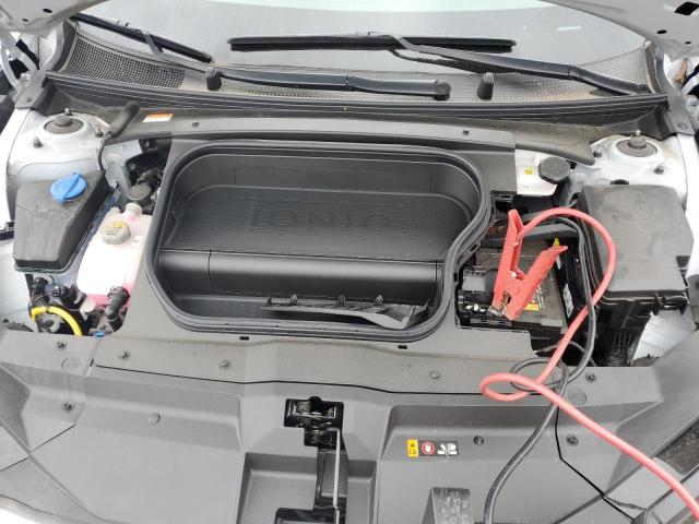 2024 HYUNDAI IONIQ 6 SE KMHM34ACXRA064445