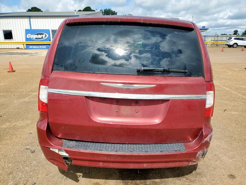 2016 CHRYSLER TOWN & COU 2C4RC1CG4GR200389