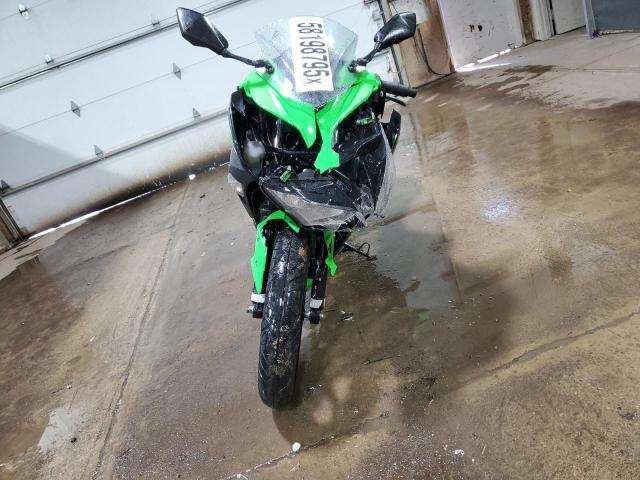 KAWASAKI EX300 B 2013 JKAEX8B13DDA05128 photo #3