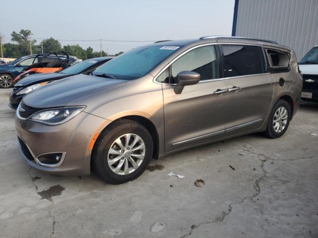 Vin: 2c4rc1bg0jr148901, lot: 59751445, chrysler pacifica touring l 2018 img_1