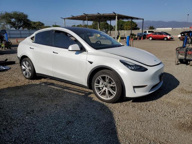 2021 TESLA MODEL Y 5YJYGDEE2MF072948