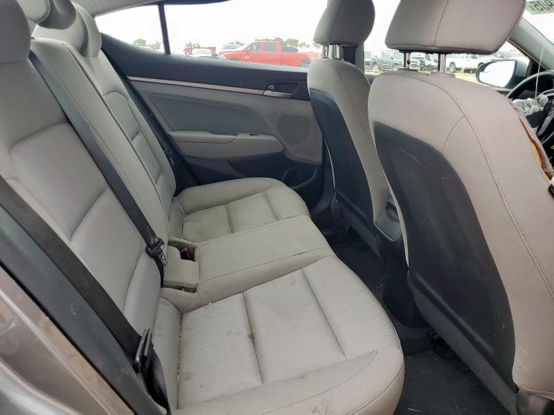 2017 HYUNDAI ELANTRA SE - KMHD84LF5HU222616