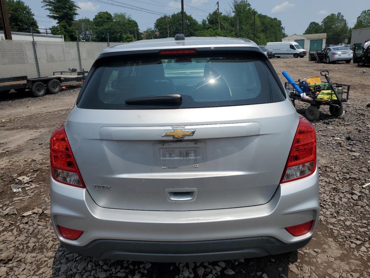 CHEVROLET TRAX LS