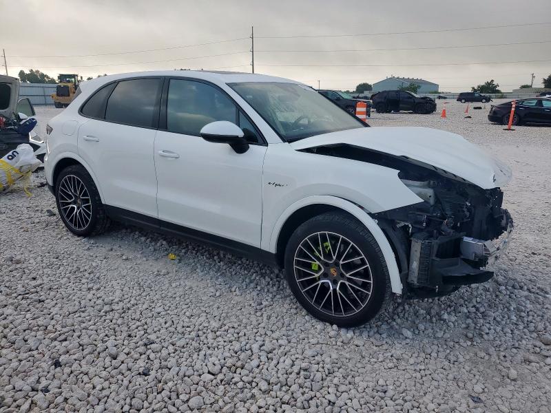 2019 PORSCHE CAYENNE SE WP1AE2AY2KDA52133