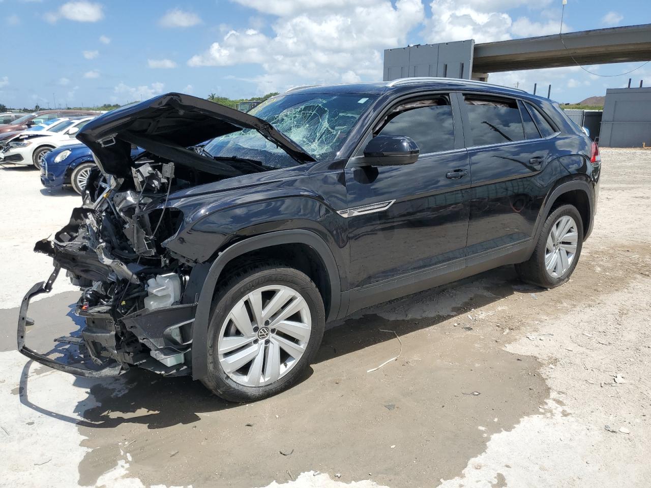 VOLKSWAGEN ATLAS SE