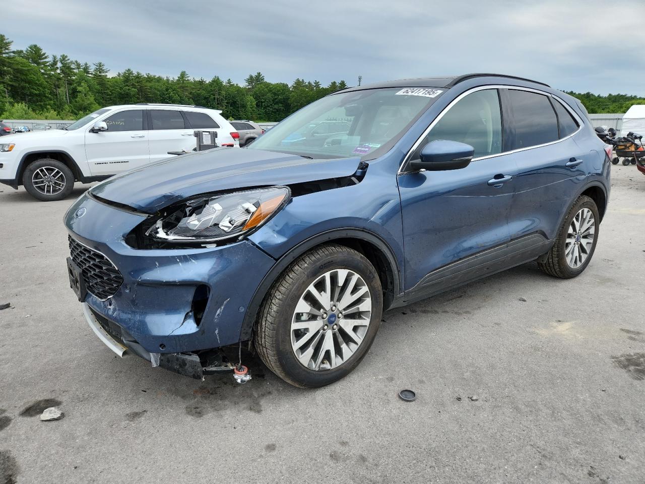 FORD ESCAPE TITANIUM