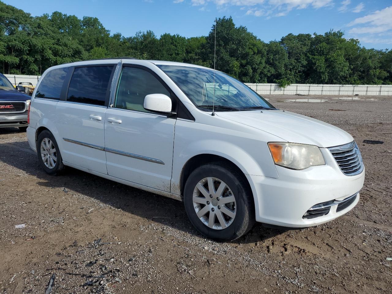 CHRYSLER TOWN & COUNTRY TOURING