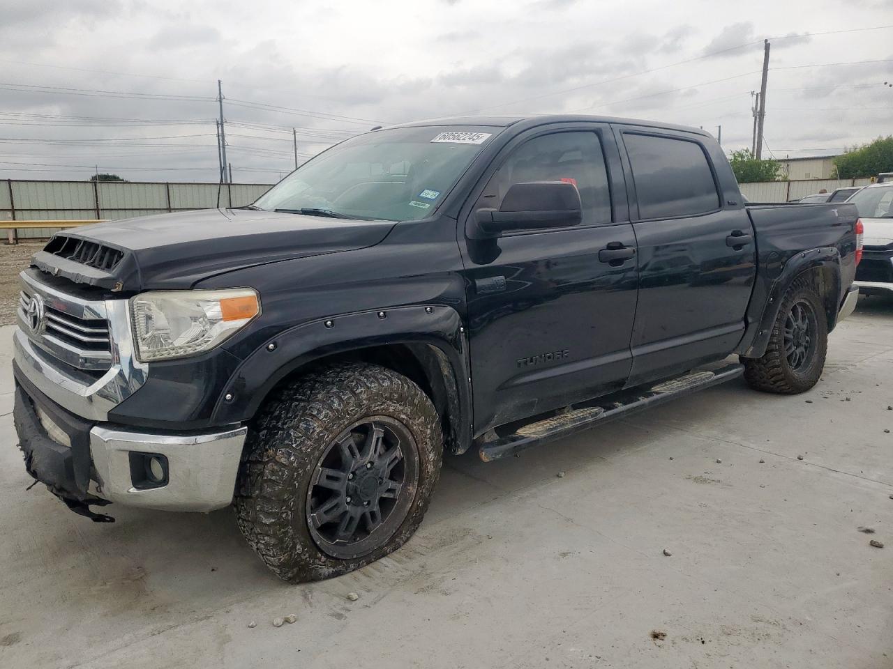 TOYOTA TUNDRA CREWMAX SR5