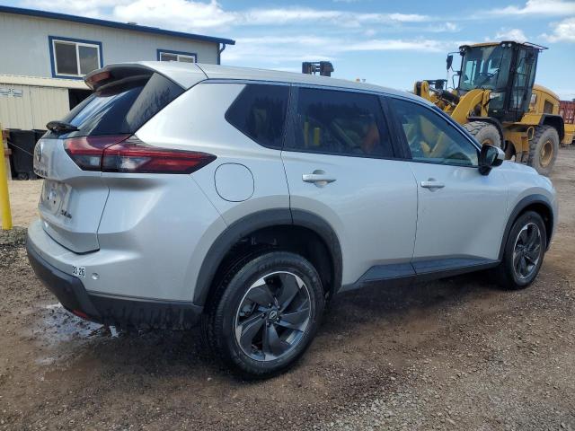 Vin: jn8bt3bb4rw435151, lot: 59817255, nissan rogue sv 20243