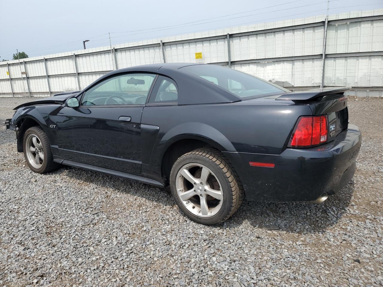 Ford Mustang gt 2002