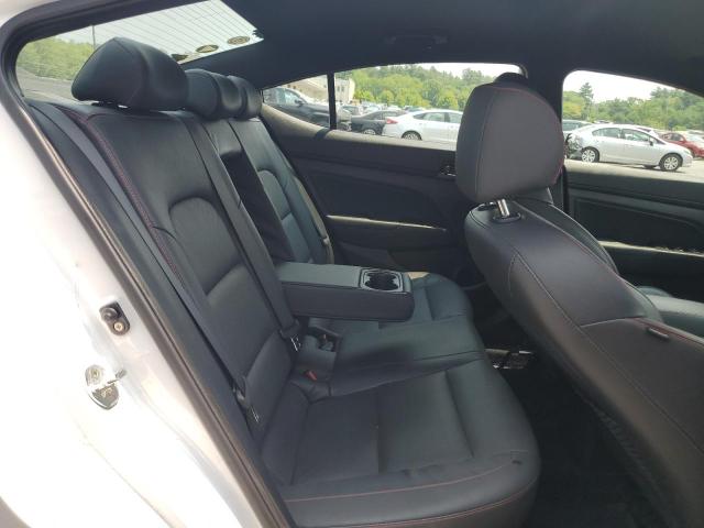 2017 HYUNDAI ELANTRA SP - KMHD04LB2HU364085