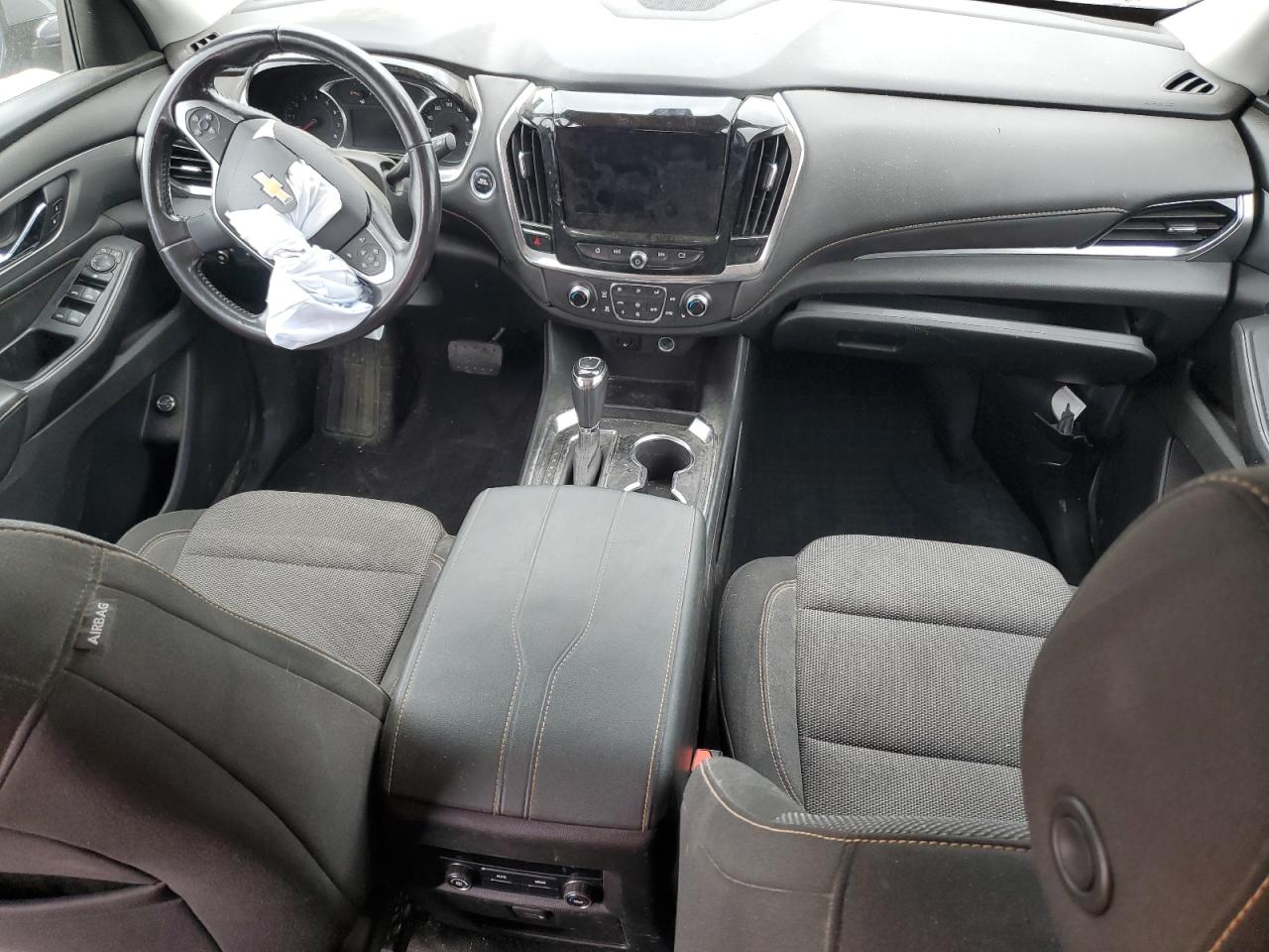 CHEVROLET TRAVERSE LT