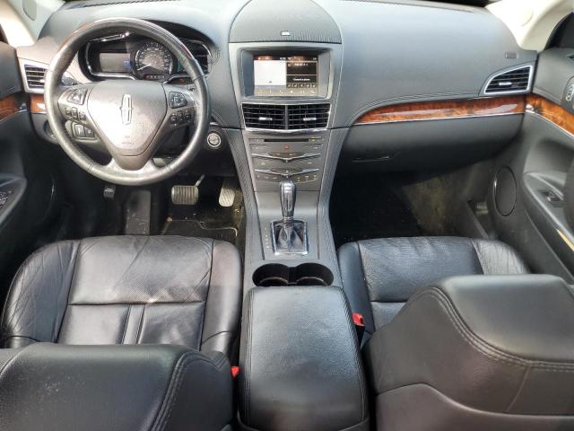 2017 LINCOLN MKT 2LMHJ5AT6HBL01274
