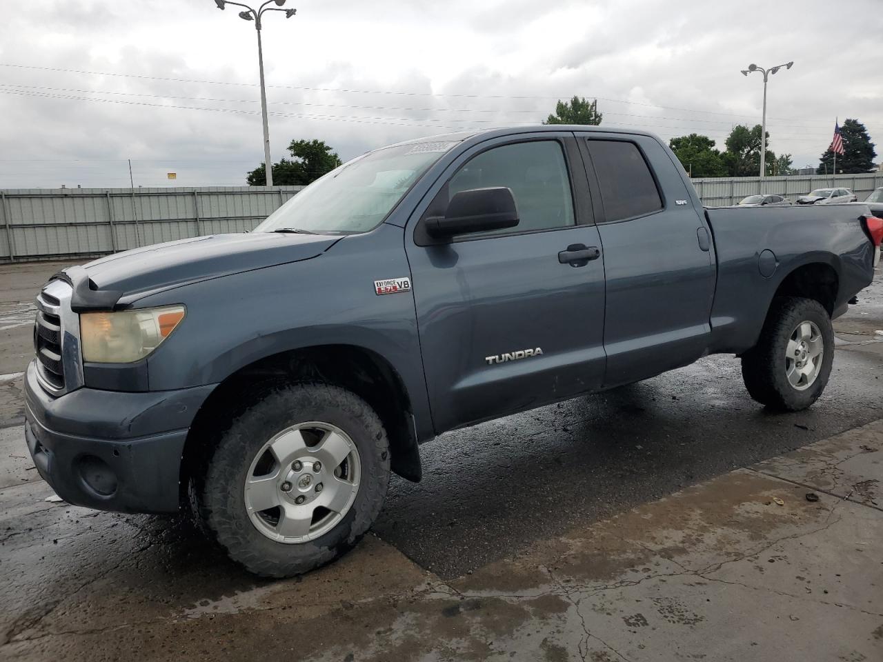 TOYOTA TUNDRA DOUBLE CAB SR5