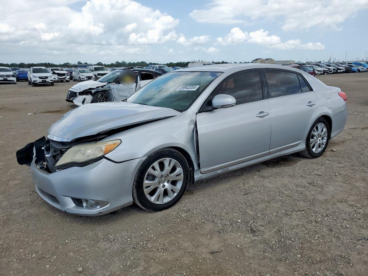 TOYOTA AVALON BASE