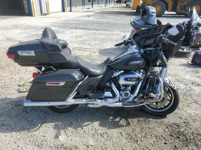 2018 HARLEY-DAVIDSON FLHTCU ULT 1HD1FCC12JB605358
