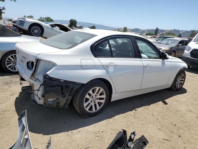 Vin: wba3c1c52cf432699, lot: 60540175, bmw 3 series i sulev 20123