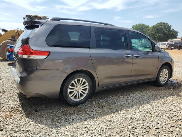 Vin: 5tdyk3dc4es434882, lot: 62645925, toyota all models xle 20143