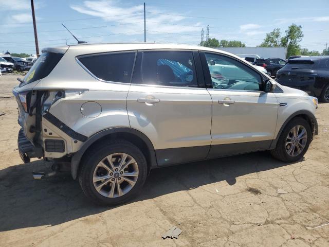 Vin: 1fmcu0gd2huc77422, lot: 61834815, ford escape se 20173