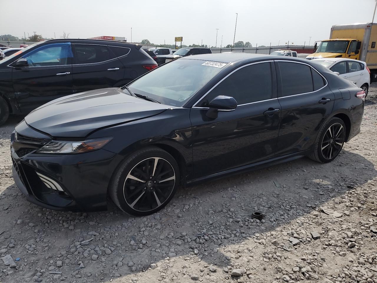 TOYOTA CAMRY XSE