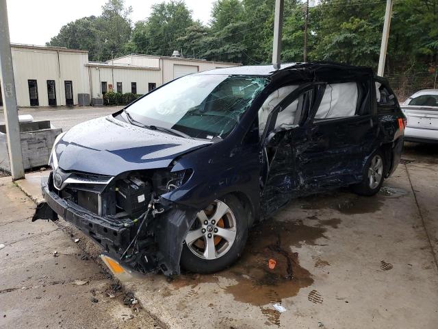 TOYOTA SIENNA LE