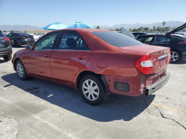 TOYOTA CAMRY LE 2002 red  gas JTDBE32K120012316 photo #3