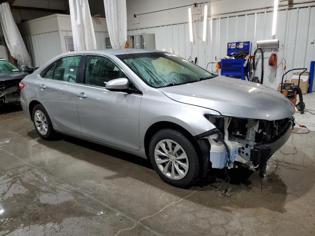 Vin: 4t4bf1fk7fr482698, lot: 59489605, toyota camry le 20154