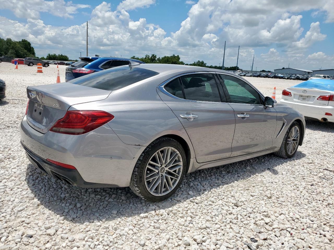 GENESIS G70