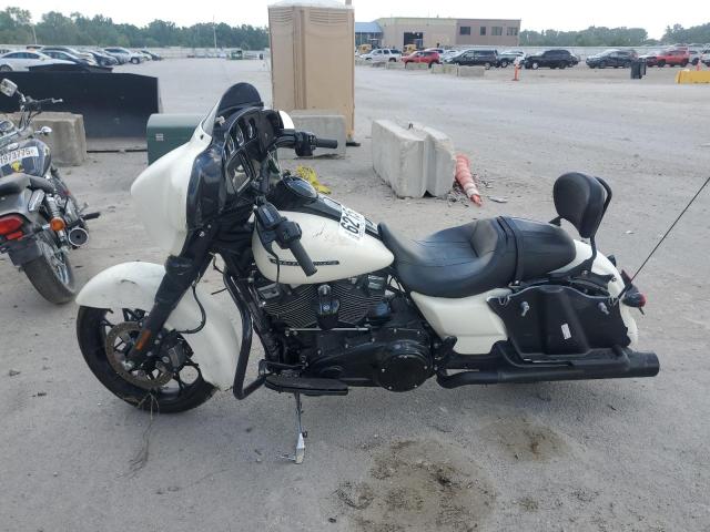2018 HARLEY-DAVIDSON FLHXS STRE 1HD1KRC13JB660674