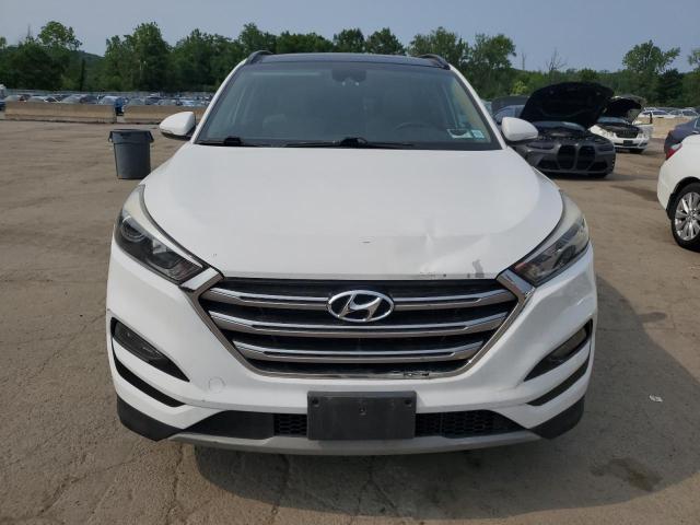 2018 HYUNDAI TUCSON VAL KM8J3CA26JU627093