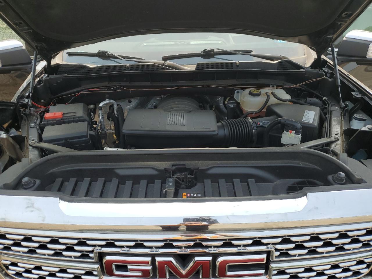 GMC SIERRA K1500 DENALI