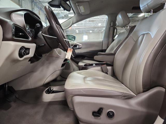 2018 CHRYSLER PACIFICA T - 2C4RC1BG4JR142826