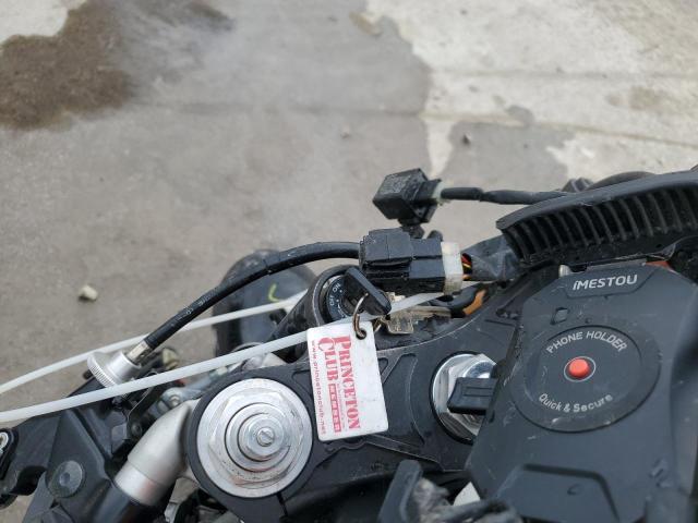 2010 YAMAHA YZFR1 JYARN23EXAA006827