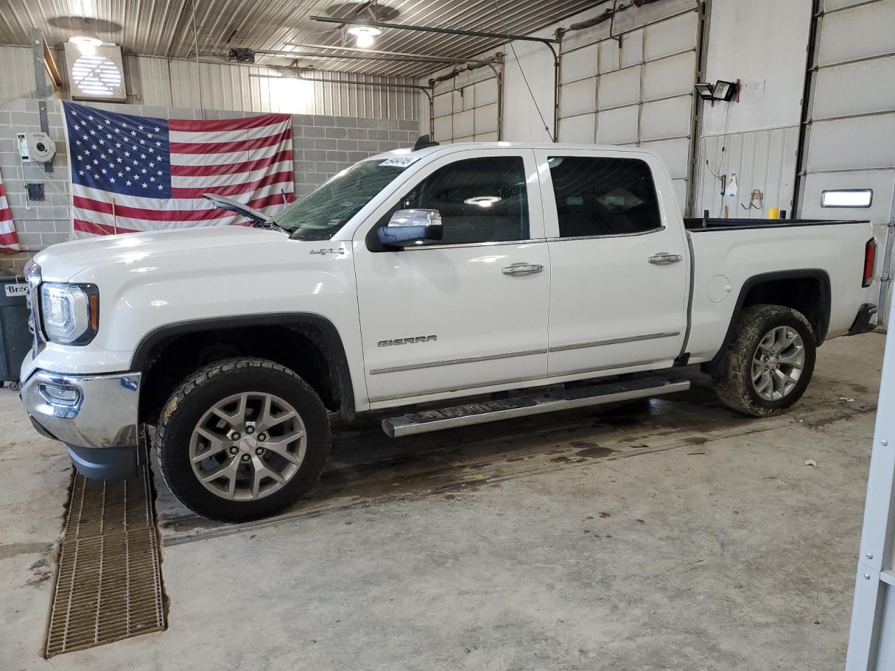 GMC SIERRA K1500 SLT