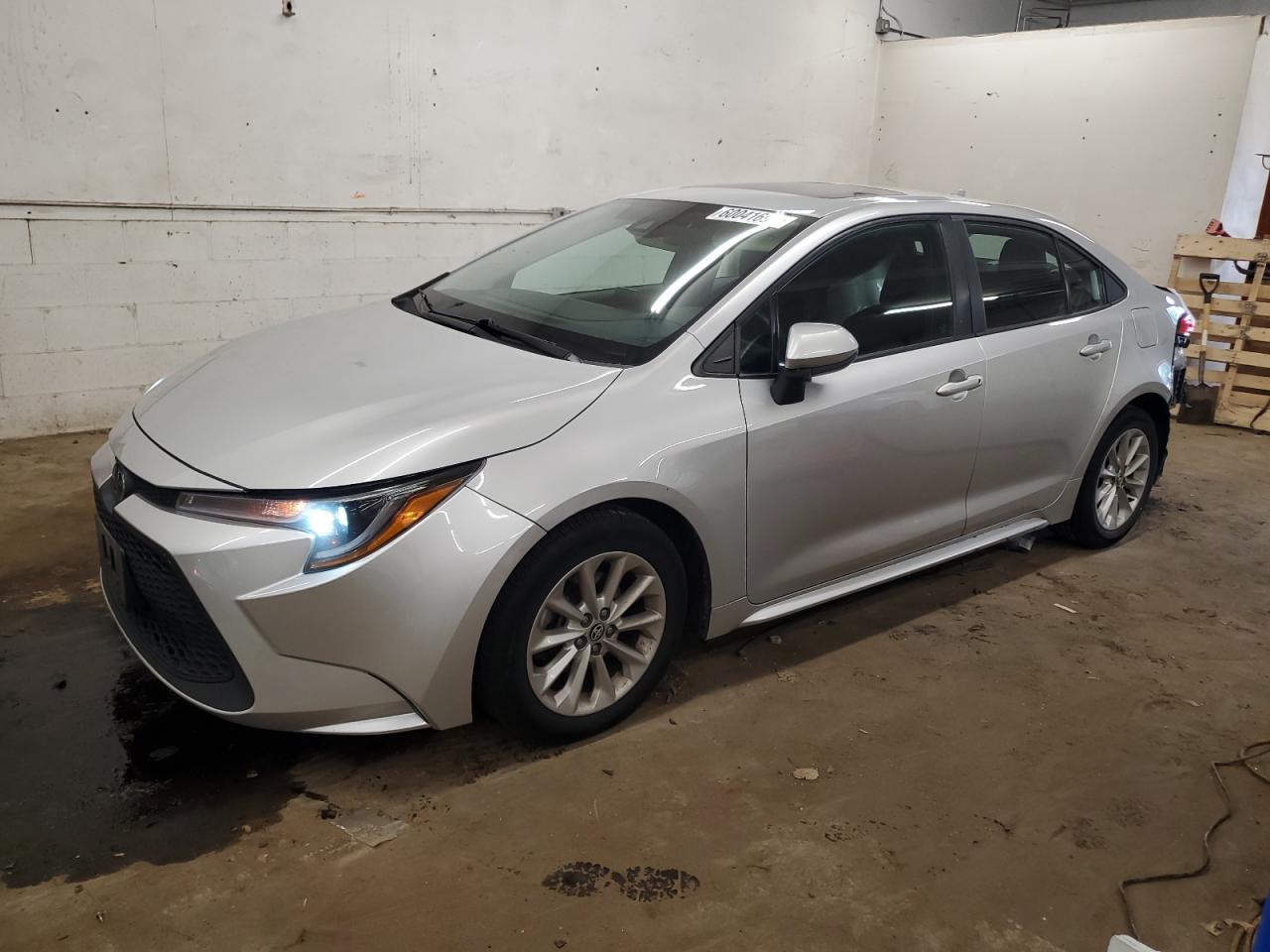 TOYOTA COROLLA LE