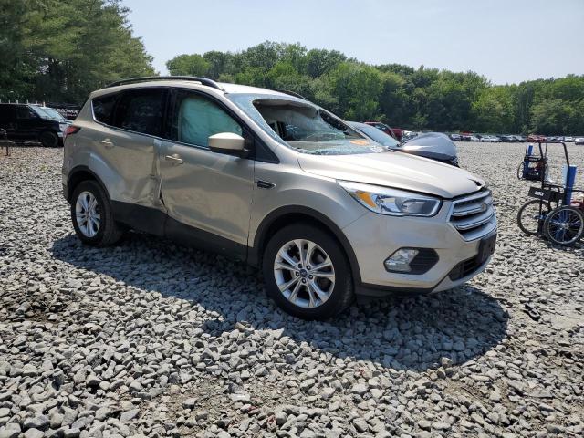 Vin: 1fmcu0gd5jua75132, lot: 59747125, ford escape se 20184