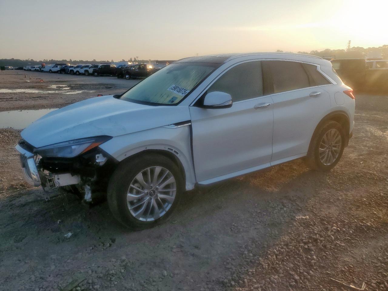 INFINITI QX50 2024