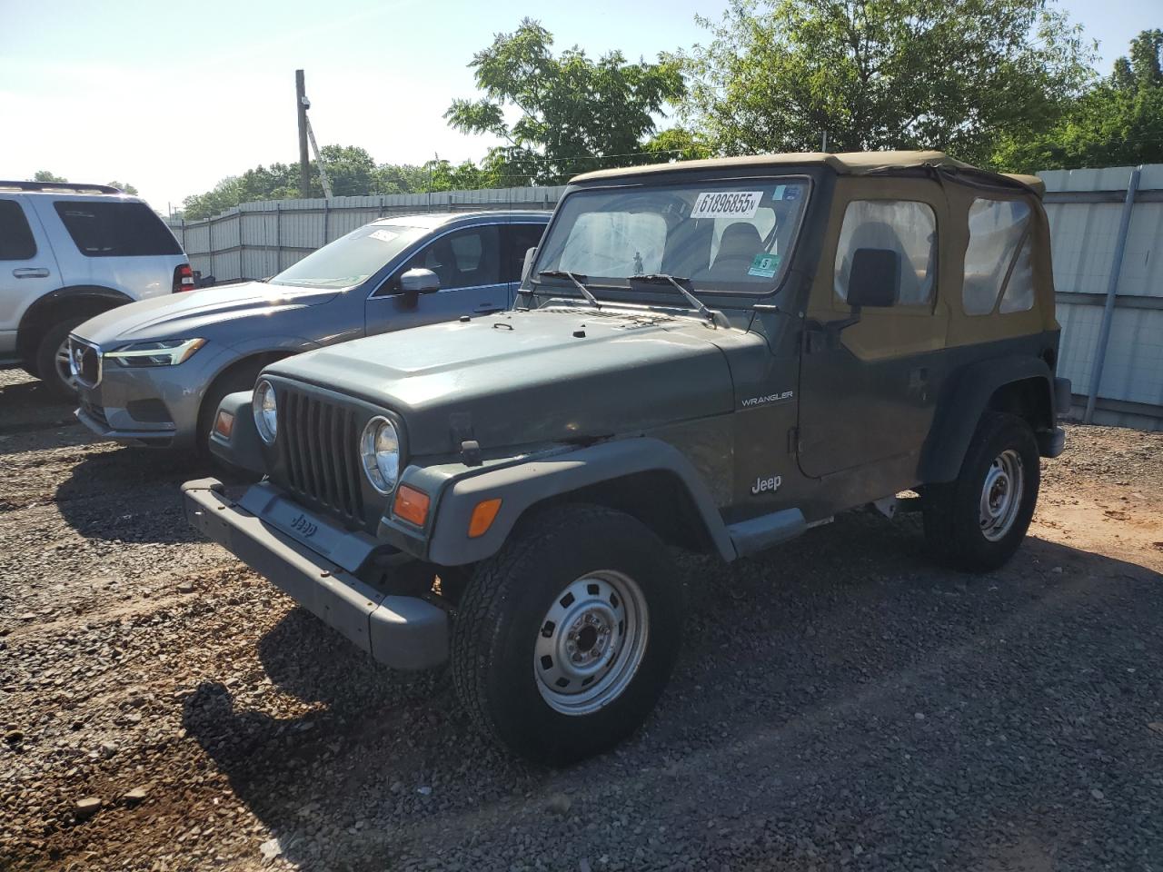  Salvage Jeep Wrangler