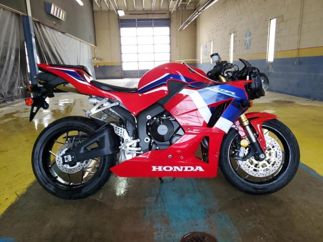 HONDA CBR600 RR 2024 red  gas JH2PC40J9RK100421 photo #1