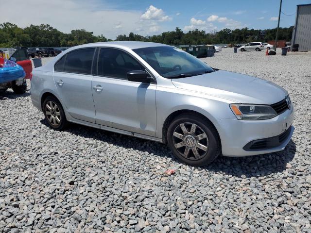 Vin: 3vw2k7aj8em221348, lot: 61557045, volkswagen jetta base 20144