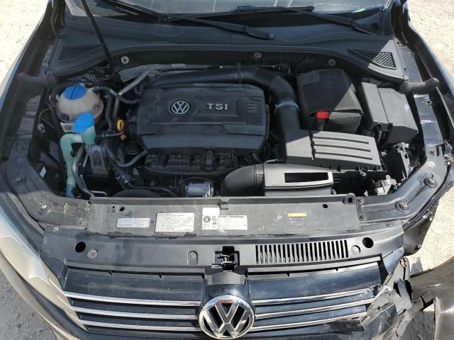 2015 VOLKSWAGEN PASSAT S - 1VWAS7A30FC044570