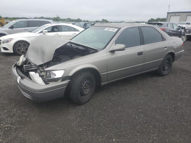 TOYOTA CAMRY CE