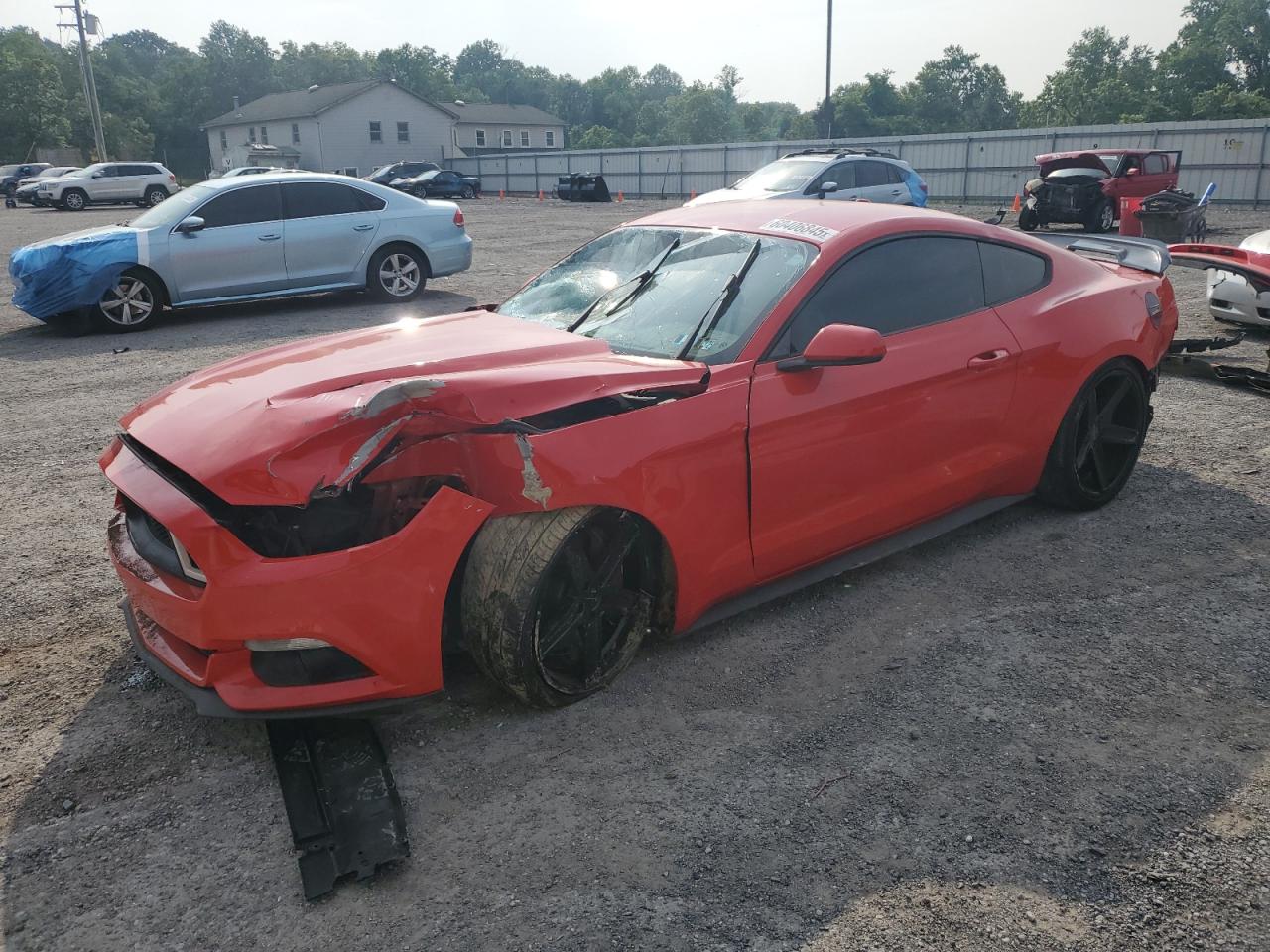 FORD MUSTANG