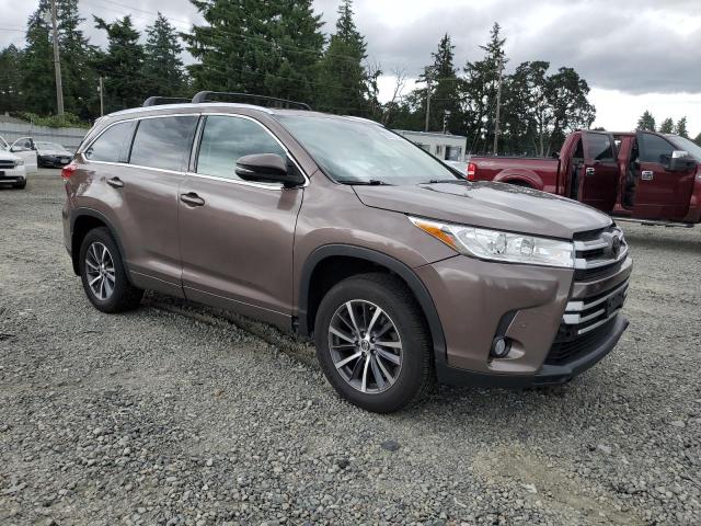 Vin: 5tdjzrfhxhs359117, lot: 62672815, toyota highlander se 20174